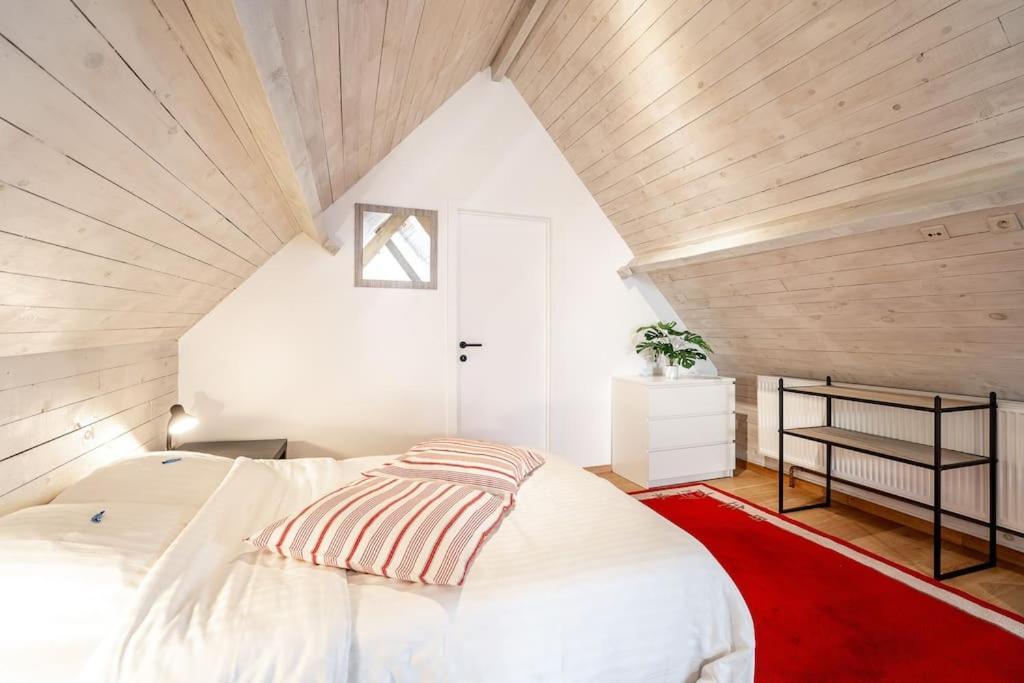 The Bruges Belfry View Apartment Luaran gambar